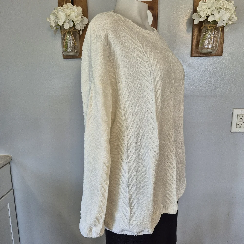 Orvis Cream Chenille Sweater - Picture 3 of 8